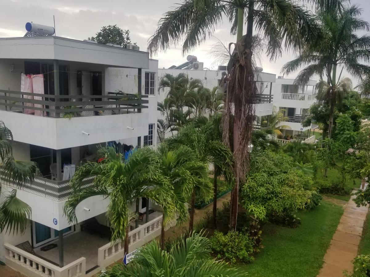 Negril Beach Club Condos Exterior foto